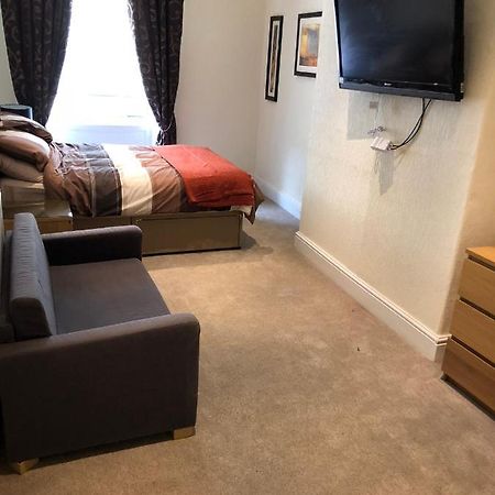Wellington Tavern Accommodation Dewsbury Luaran gambar