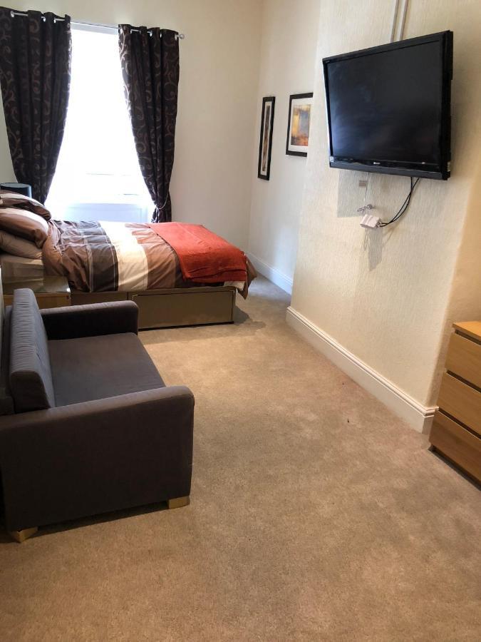 Wellington Tavern Accommodation Dewsbury Luaran gambar